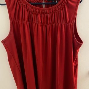 Red size Large DKNY sleeveless smocked top